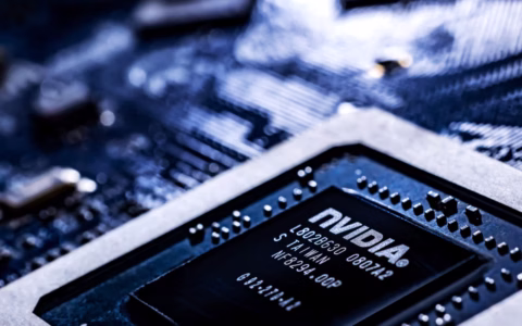 一箭双雕的科技巨头：Nvidia如何在人工智能与量子计算双领域领跑？